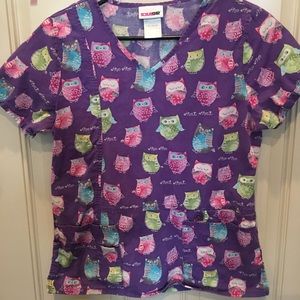 Women’s scrub top